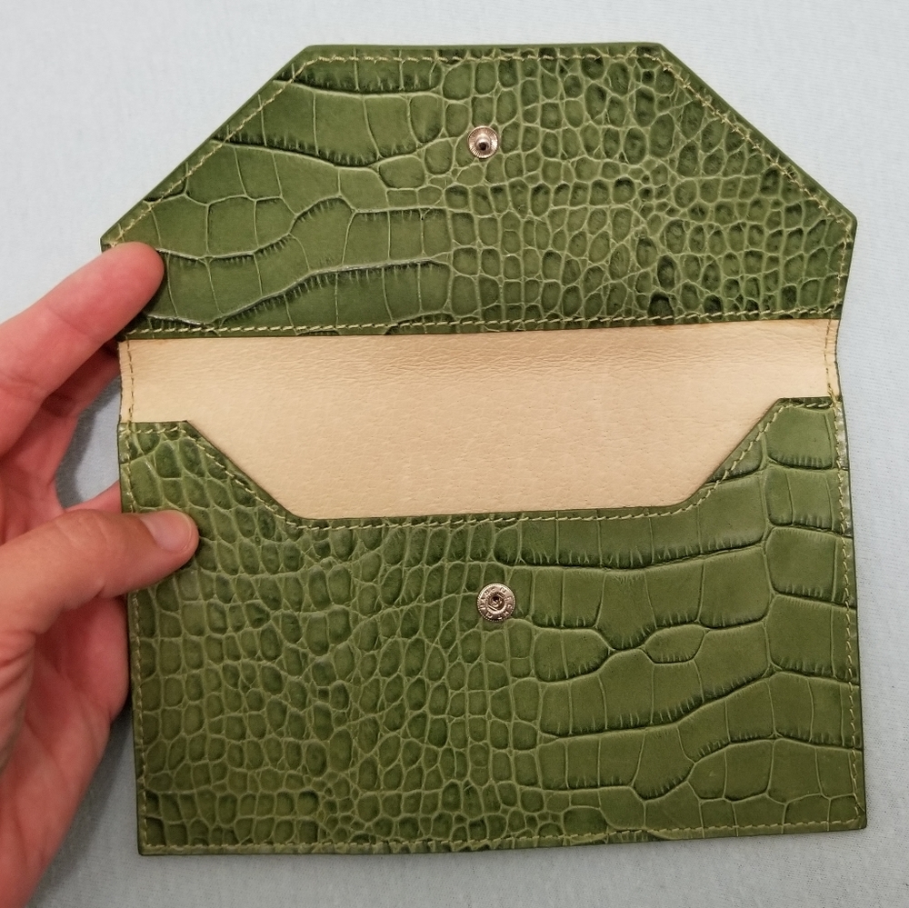 Graphic Image: Leather Accessory Set - image 6